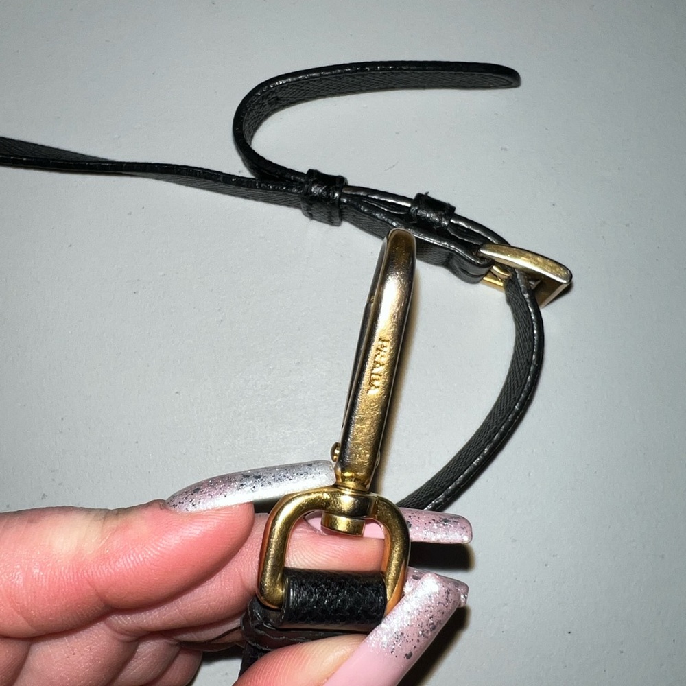 Authentic Prada Large Promenade - Picture 12 of 16